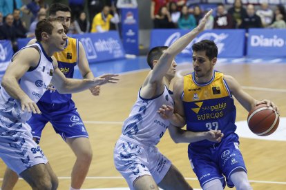 Imagen del partido entre el San Pablo Burgos y Gipuzkoa.