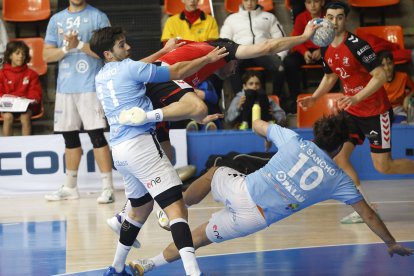Imagen del partido entre el UBU San Pablo Burgos y el Ibiza.