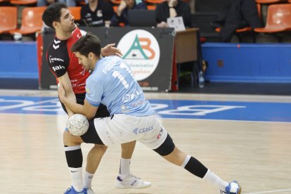 Imagen del partido entre el UBU San Pablo Burgos y el Ibiza.