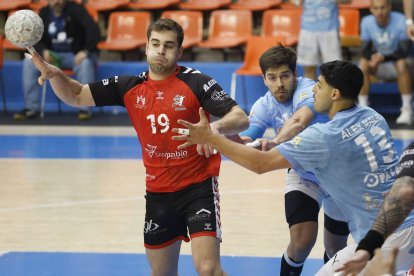 Imagen del partido entre el UBU San Pablo Burgos y el Ibiza.