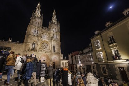 Imagen de la iluminación de la Catedral.