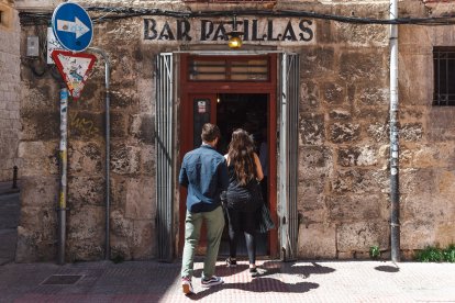 Celebración del 111 aniversario del Patillas, el bar de Burgos por antonomasia.