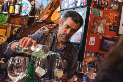 Celebración del 111 aniversario del Patillas, el bar de Burgos por antonomasia.