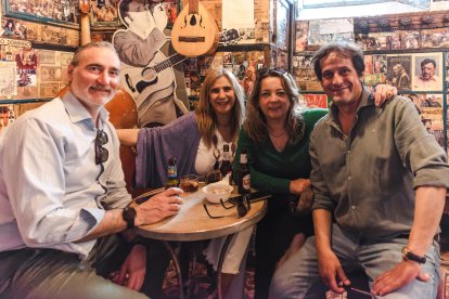 Celebración del 111 aniversario del Patillas, el bar de Burgos por antonomasia.