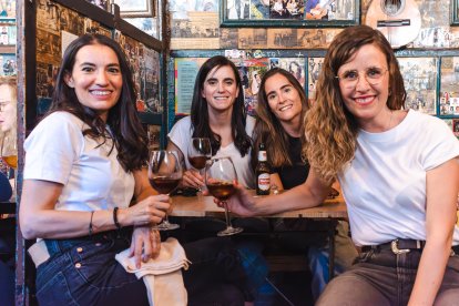 Celebración del 111 aniversario del Patillas, el bar de Burgos por antonomasia.