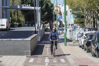 Calle Cruz Roja-Dos de Mayo.