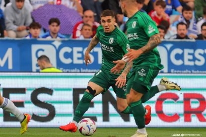 Imagen del partido entre el Real Zaragoza y el Burgos CF.