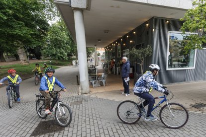 Un momento del itinerario urbano realizado este jueves por los escolares del Colegio Venerables, de Burgos.