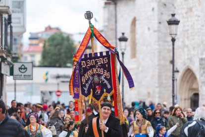 Homenaje al folclore burgalés