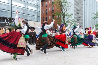 Homenaje al folclore burgalés