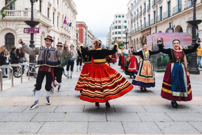 Homenaje al folclore burgalés