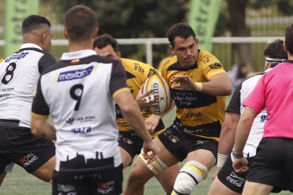 Imagen del partido entre el Recoletas Burgos Caja Rural y El Salvador.