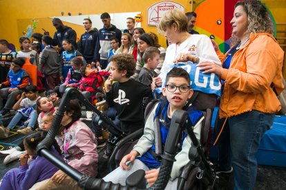 Visita del San Pablo Burgos al colegio Fray Ponce de León.
