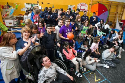 Visita del San Pablo Burgos al colegio Fray Ponce de León.
