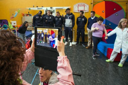 Visita del San Pablo Burgos al colegio Fray Ponce de León.