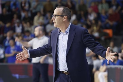 Imagen del quinto partido entre el Grupo Ureta Tizona Burgos y Guuk Gipuzkoa.