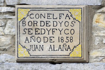 La memoria de la provincia en sus elementos gráficos