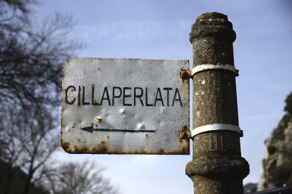El libro recoge el testigo de la historia diseminada por toda la provincia