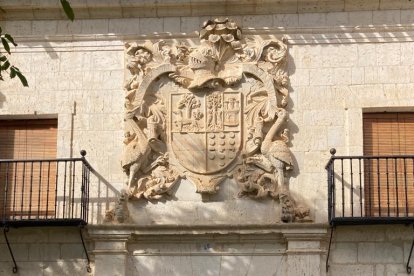 El pasado señorial de la localidad queda en sus edificios