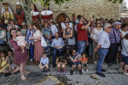 Tradicional procesión de El Curpillos en el Monasterio de las Huelgas.