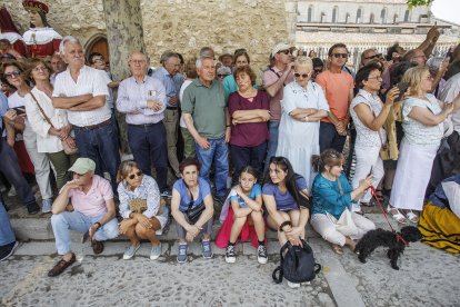 Tradicional procesión de El Curpillos en el Monasterio de las Huelgas.