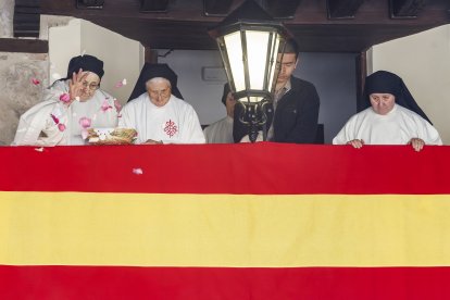 Tradicional procesión de El Curpillos en el Monasterio de las Huelgas.