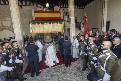 Tradicional procesión de El Curpillos en el Monasterio de las Huelgas.
