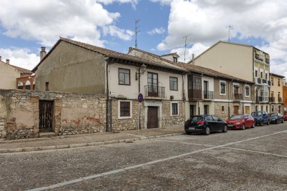 Sede de la peña Fajas de Huelgas entre la calle Bernardino Obregón y Alfonso VIII.