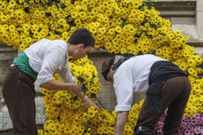 7.000 personas rindieron tributo a Santa María
