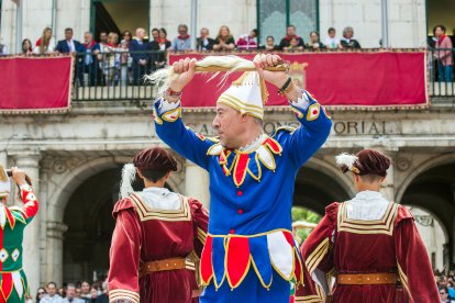 El baile de los Tetines y Danzantes acompañó al pregón.