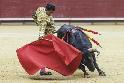 El diestro mexicano Joselito Adame volvía un año más a su plaza fetiche.