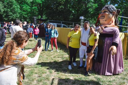 Celebración del Día de las Peñas en Fuentes Blancas