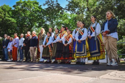 Celebración del Día de las Peñas en Fuentes Blancas