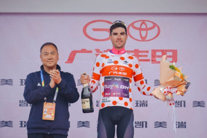 El burgalés Mario Aparicio gana la clasificación de la montaña.