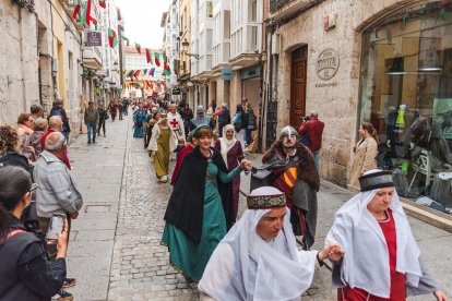 El desfile, el pregón y las actividades giran en torno a la figura del Cid