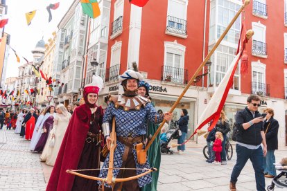 El desfile, el pregón y las actividades giran en torno a la figura del Cid