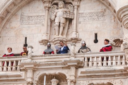 El desfile, el pregón y las actividades giran en torno a la figura del Cid