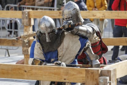 El desfile, el pregón y las actividades giran en torno a la figura del Cid