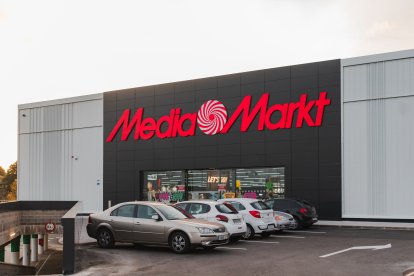 Tienda de MediaMarkt en el centro comercial El Mirador de Burgos.