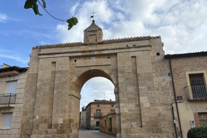 Imagen de una de las Puertas de Vadocondes