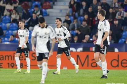 Imagen del partido entre el Levante y el Burgos CF.