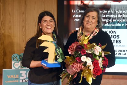 Lucía Alonso y Mercedes Rodríguez, de la librería Hijos de Santiago Rodríguez.