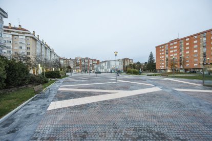 La remodelación integral a mejorado el pavimento y la accesibilidad.