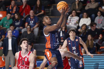 Imagen del partido entre el Grupo Ureta Tizona Burgos y el Cartagena.