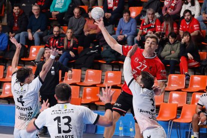 Imagen del partido entre el UBU San Pablo Burgos y el Lanzarote.