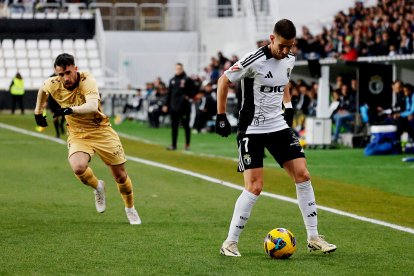 Imagen del partido entre el Burgos CF y el Málaga.