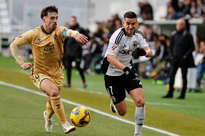 Imagen del partido entre el Burgos CF y el Málaga.
