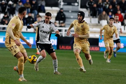 Imagen del partido entre el Burgos CF y el Málaga.