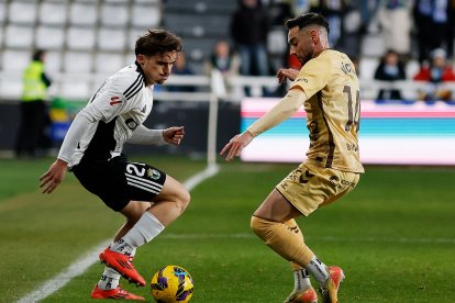 Imagen del partido entre el Burgos CF y el Málaga.