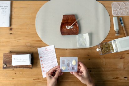 Tu joya de leche materna como la del vestido de Cristina Pedroche, paso a paso.